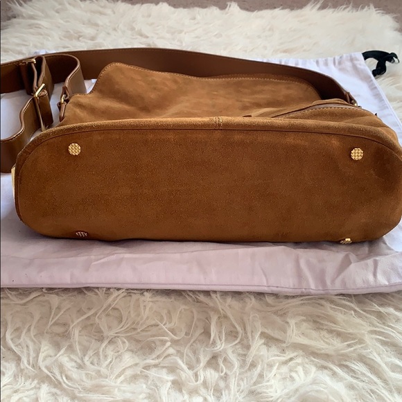 Elizabeth and James crossbody hobo bag - Picture 3 of 8